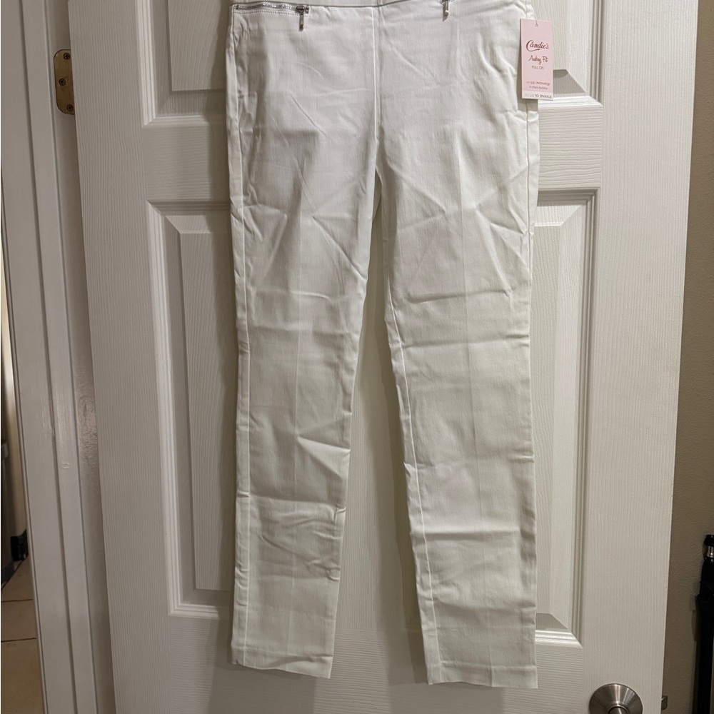 Women's Candie’s White Cropped Pants